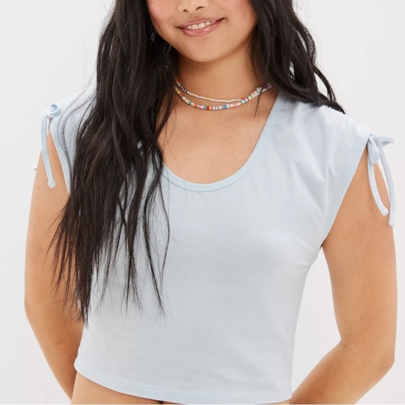 American Eagle Outfitters Tops - American Eagle Women S Light Blue Y2K Scoop Neck Cropped Cinch Shoulder Tee NWT